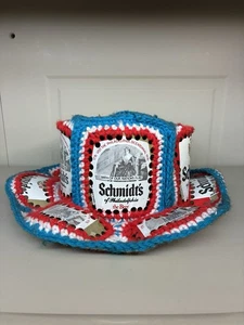 Vintage Schmidt Bier 70er Jahre Handarbeit Strick gehäkelt Bierdose Panel Mütze Retro Mütze - Bild 1 von 5