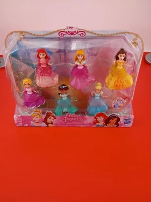 Disney Princess Royal Clips Rainbow Collection Dolls 6-Pack Hasbro - Image 1 of 2