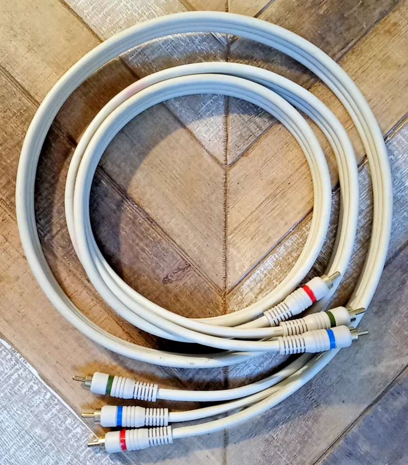 6 Foot RCA Component Video Cable – Male To Male RCA - Image 1 of 1