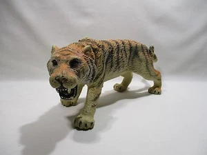 Gioco Giocattolo Personaggio Animale Tigre Zoo Marca T.M 1994 - Picture 1 of 8