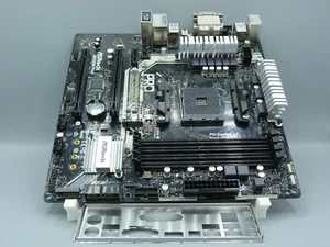 ASRock AB350M Pro4 Rev. 1.01 Mainboard LGA AM4 + I/O Shield - Bild 1 von 2