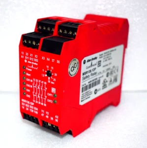 ALLEN-BRADLEY MSR138.1DP GUARD MASTER SAFETY RELAY 440R-M23092 - Picture 1 of 2
