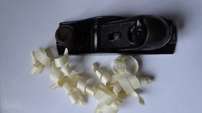Small Stanley Plane No 220. Pre Owned - Image 1 of 3