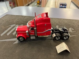 Franklin Mint Red Peterbilt 379 Semi Truck 1/32 Scale - Picture 1 of 7