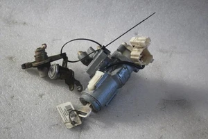 2001 TOYOTA CELICA IGNITION SWITCH WITH KEY AND 2 LOCK CYLINDERS - Bild 1 von 12