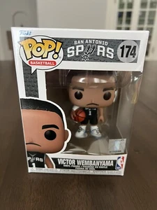 Funko Pop! NBA San Antonio Spurs Victor Wembanyama #174 w/ Soft Protector - Picture 1 of 7