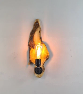 Abajur de parede de madeira de oliveira rústica borda viva, arandela de parede de madeira rústica, abajur de fazenda - Imagem 1 de 4