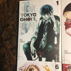 {Tokyo Ghoul} Books 1–11 - Picture 1 of 11