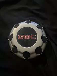 GMC Sierra PICKUP Truck Savannah 2500 3500 Hubcap CENTER Cap COVER 8 Lug OEM - Picture 1 of 8