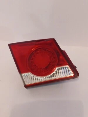 Luz trasera izquierda lado izquierdo Chevrolet Cruze 2013 fabricante de equipos originales izquierda Foto 1 de 3