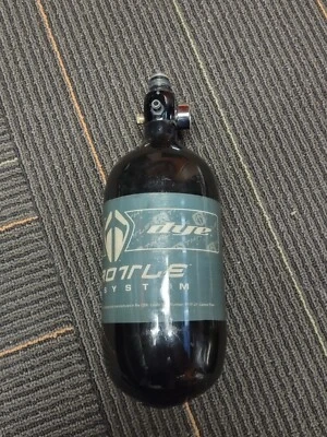 Tanque de paintball Dye 4500psi 68ci (fuera de fecha) Foto 1 de 4