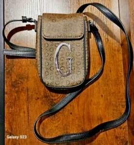 GUESS Monogram Logo Maloney Canvas Cross Body Adjustable Strap Wallet Purse Bag - Picture 1 of 3