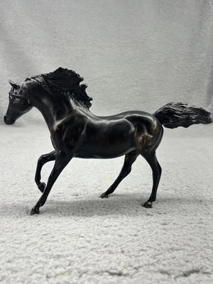 Breyer Flicka Horse Figurine 2006 FOX Collectible Model Toy Damaged Paint Loss - Image 1 of 4