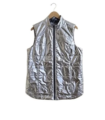 Chaleco acolchado Chico's Zenergy metálico plateado cuello falso. Talla 2/grande Foto 1 de 4