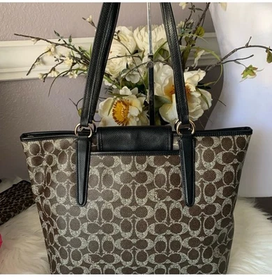 Coach 33960 Signature PVC Brown Coated Canvas Shoulder Bag Purse Tote - Image 1 of 4