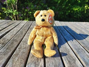 TY BEANIE BABIES CASHEW DER BÄR IRLAND 2000 - Bild 1 von 1