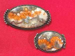 VINTAGE 2 BEAUTIFUL HANDMADE Navajo SW STERLING LACE AGATE PIN BROACHES - Picture 1 of 6