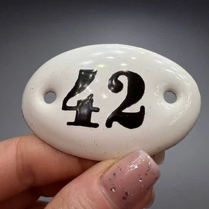 Vintage Collectible Enamel House Number 42 Sign Oval White Metal Door Plate - Picture 1 of 8