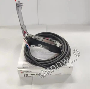 New In Box KEYENCE FS-N43N Photoelectric Switch Sensor - Picture 1 of 5