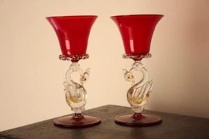 Murano Handcrafted Glass Set of 2 Italian Vintage Wine Glasses Red Swan Pair - Picture 1 of 20