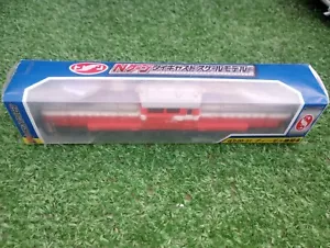 TRANE N Gauge Shinkansen JR Bullet Train Red Railcar Diecast Model Japan #41 - Picture 1 of 4