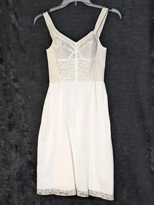 Lencería Aristocraft Superior Años 60 Slip Nylon Encaje Busto Estructurado Talla 34 A Corta Foto 1 de 4