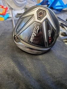 Titleist 915 D2 Driver / 10.5 Degree /Regular Flex Diamana Shaft. - Picture 1 of 13