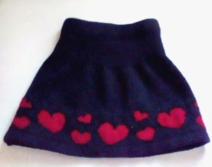Disney Classics Girl's Navy Red Hearts Embossed Skirt Size 3T  - Picture 1 of 5