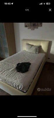 rete e materasso memory una piazza e mezza.Essenzialmente intatto, molto comodo - Immagine 1 di 3