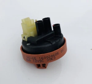 Hotpoint Dishwasher FDL570 Pressure Switch - Picture 1 of 2