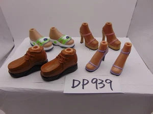 Lot of 4 Bratz Doll 2001 MGA  Shoes Feet  Sandals Heals Hiking Boots - Picture 1 of 5