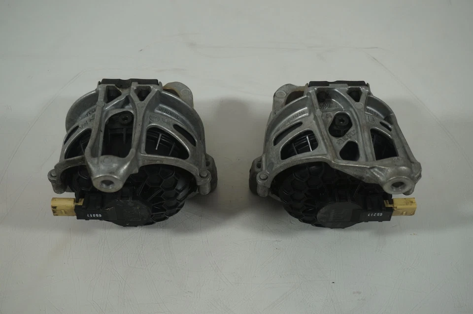 Juego 2 Montaje Motor Delantero Izquierdo y Derecho 4M0199371FG 4M0199372FG Audi S5 B9 2018-24 Foto 1 de 4