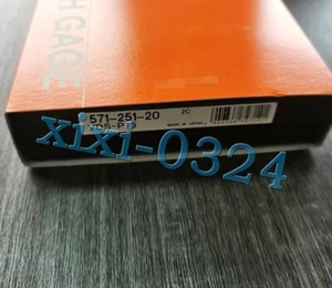 NEW Mitutoyo 571-251-20 digital depth gauge Fast delivery - Picture 1 of 3