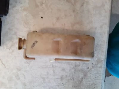 Jeep Wrangler 1998 depósito de refrigerante 468213 Foto 1 de 4