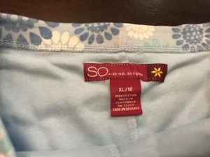 Girl's Size XL SO Light Blue Floral Pattern Skirt - Picture 1 of 3