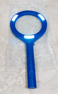 LED Handhelp 3 LED Lupe blau 2 AA batteriebetrieben 9,5" Kunststoff - Bild 1 von 3