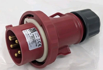 RS PRO 3P + N + E Cable Mount Plug 16A IP67 Industrial Power 200/346v 3002144122 - Image 1 of 4