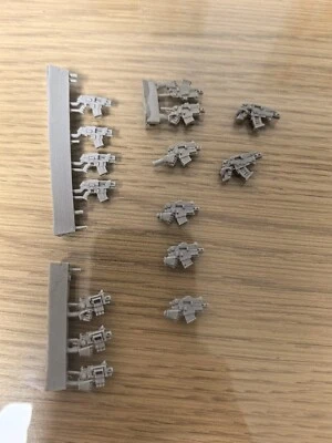 GAMES WORKSHOP Warhammer 40k - Horus Heresy Pistol Weapons