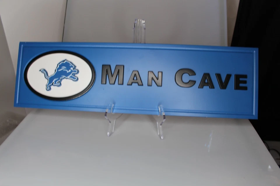 Placa de pared de cueva de hombre Detroit Lions 23 4/16 por 6 11/16 Foto 1 de 1