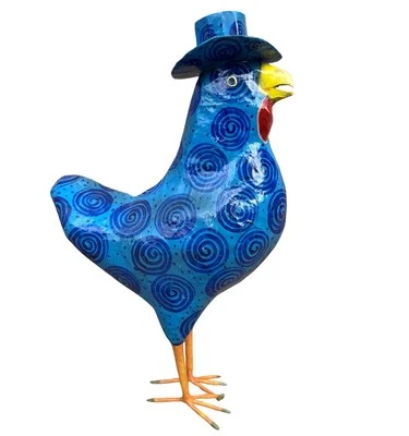 Pequeño gallo azul brillante pintado a mano en sombrero de copa con remolinos caprichoso Foto 1 de 4