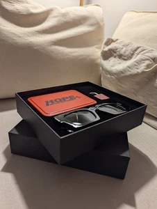 Official J-Hope Vip Gift Box From Hope On The Stage - Picture 1 of 5