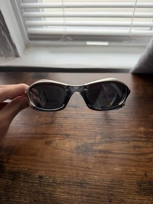 Винтажные солнцезащитные очки Oakley - Изображение 1 из 4