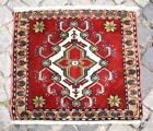Vintage Dywan turecki 24'' x 21'' Anatolijska Kapadocja Region Mały dywan wycieraczki