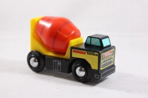 TONKA -- WOODEN Toys 2015 Cement Truck -- Hasbro - Wood - Picture 1 of 9
