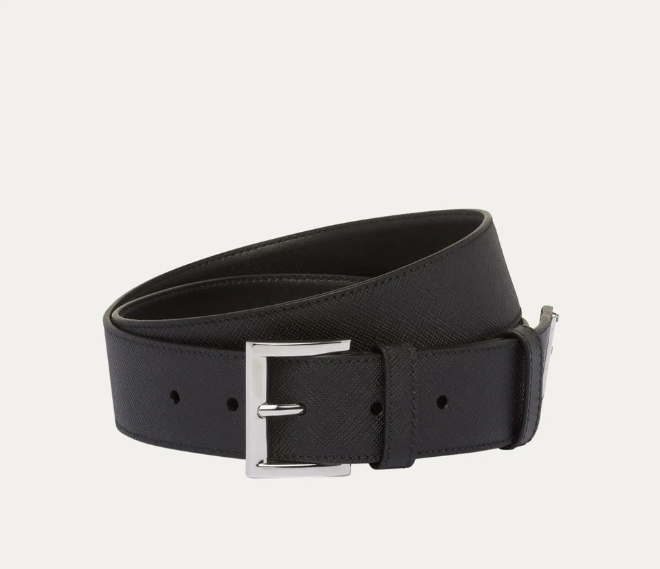 Cinturón de cuero Saffiano con logotipo triangular de PRADA para hombre Foto 1 de 4