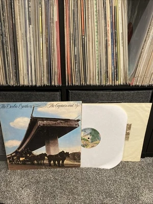 The Doobie Brothers - The Captain And Me Gatefold LP 1973 Warner Bros. BS 2694 - Image 1 of 4