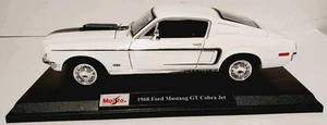 MAISTO DIECAST 1:18 BLANCO PERLA FORD MUSTANG GT COBRA JET MUSCLE CAR ~ EN MUY BUEN ESTADO - Imagen 1 de 9