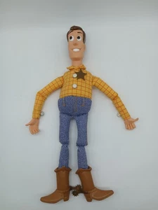 Figura de muñeca Woody de 17" Toy Story 1998 de colección incompleta  - Imagen 1 de 16
