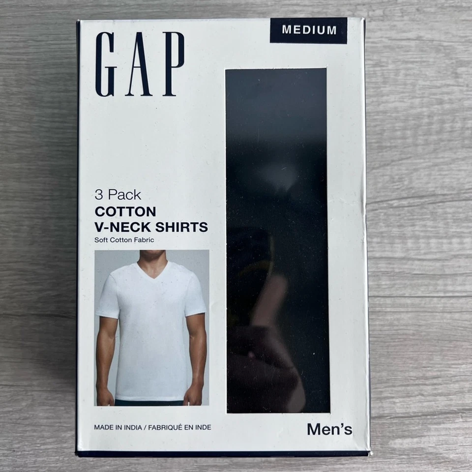 GAP T-Shirts Mens Medium Black 100 Cotton Tagless Classic V-neck 3-Pack