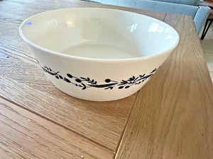Royal Doulton Fable Blue Wreath LARGE SERVING BOWL. Very Rare. - Picture 1 of 3